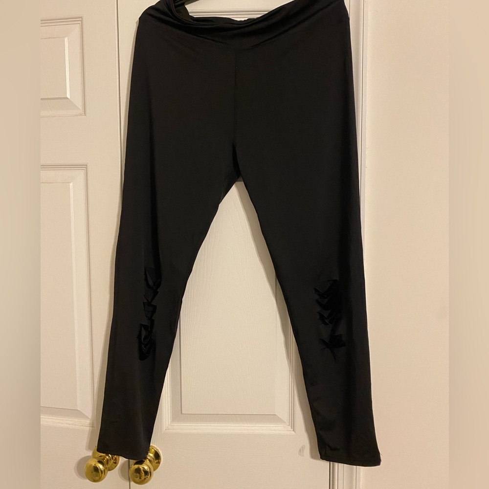 Boutique Distressed Leggings